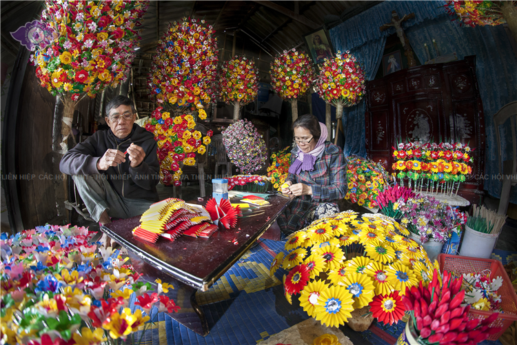 http://www.thianhhue.com/data/gallery/resize_f06ef7f7d5ffba6d2ce61a8c8c33e672_2017628155711.jpg