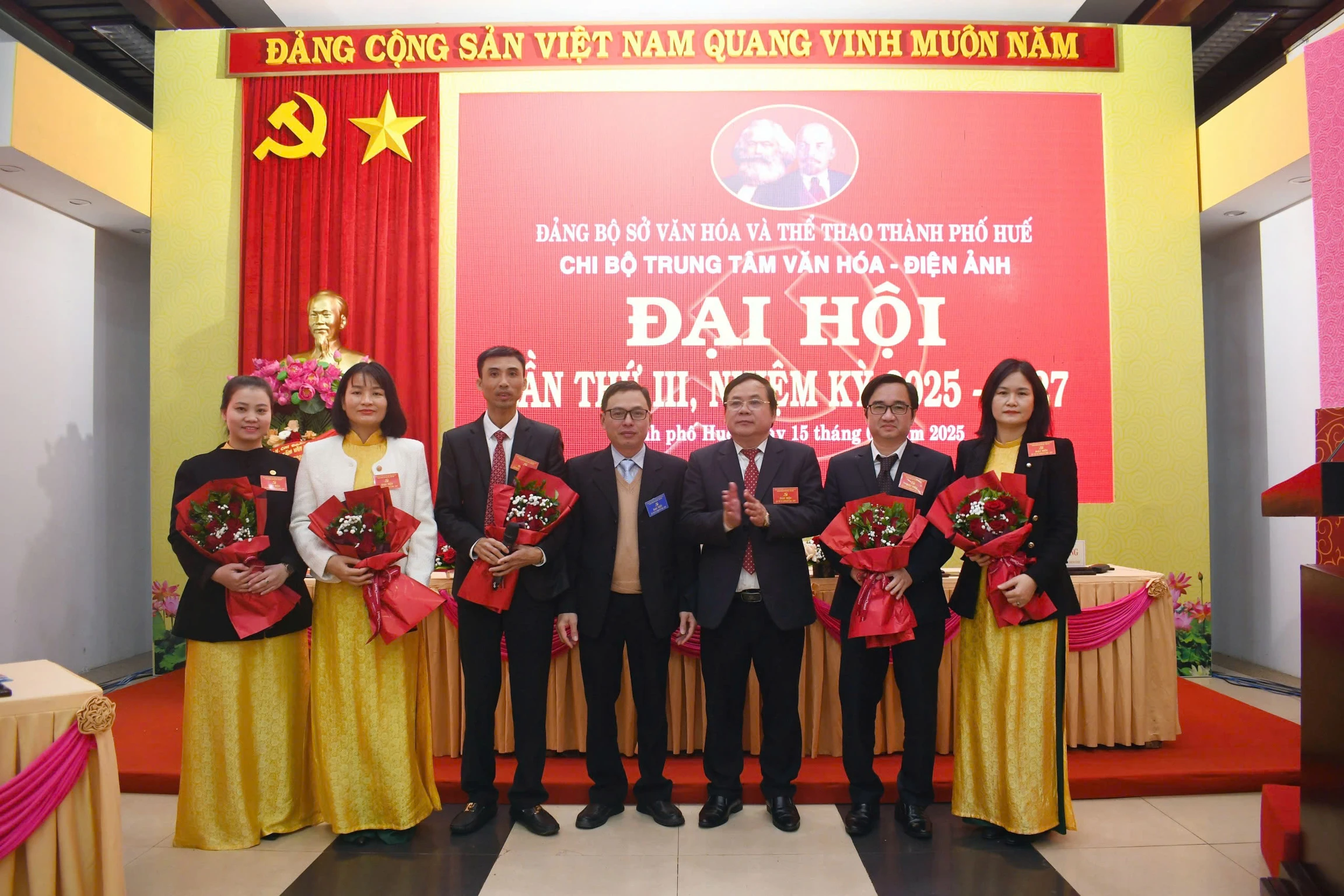 Chi bộ Trung tâm Văn hóa - Điện ảnh thành phố Huế tổ chức Đại hội lần thứ III, nhiệm kỳ 2025 - 2027