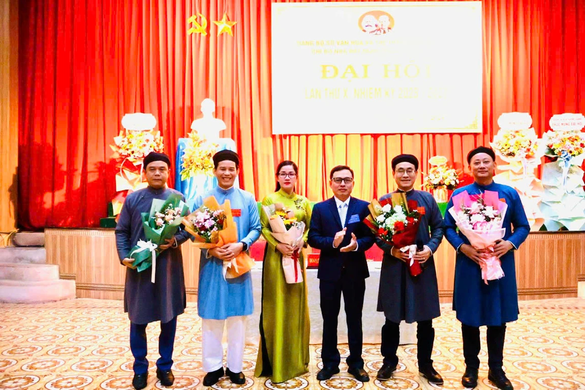 Đại hội chi bộ Nhà hát Nghệ thuật Ca kịch Huế lần thứ X, nhiệm kỳ 2025-2027