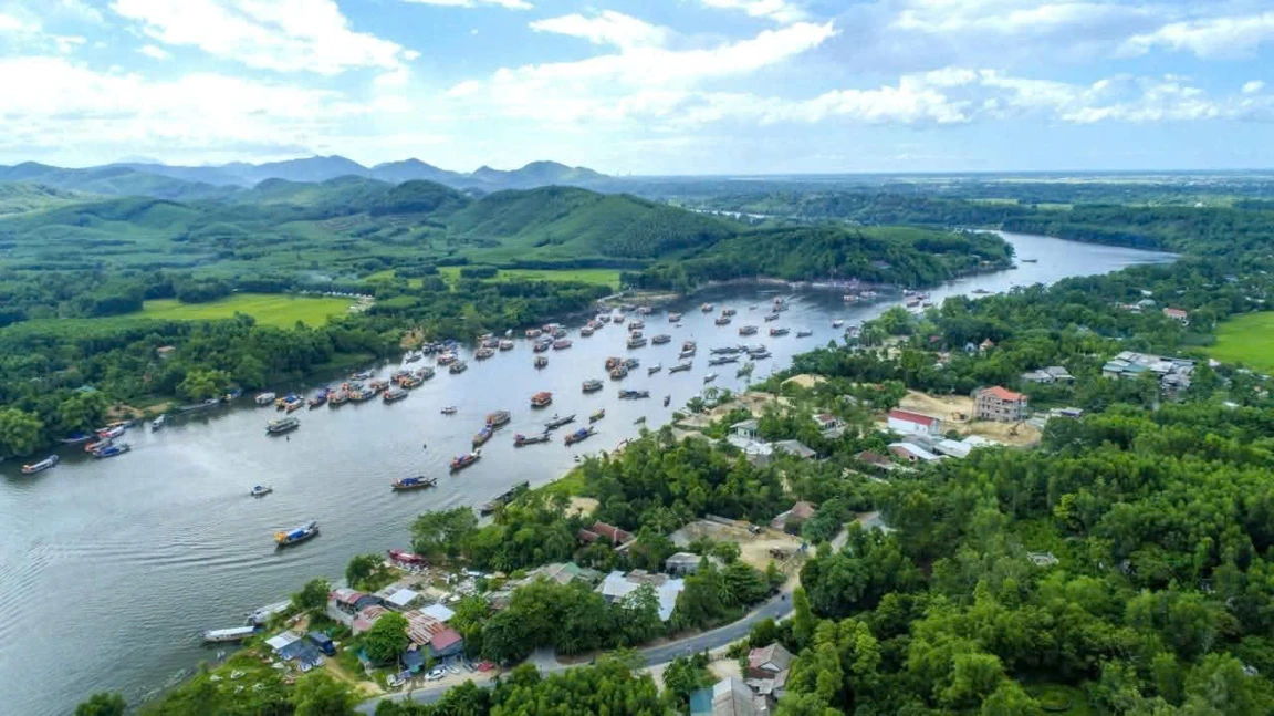 Huế sôi nổi với các hoạt động văn hóa, thể thao, du lịch trong dịp lễ 30/4 - 1/5