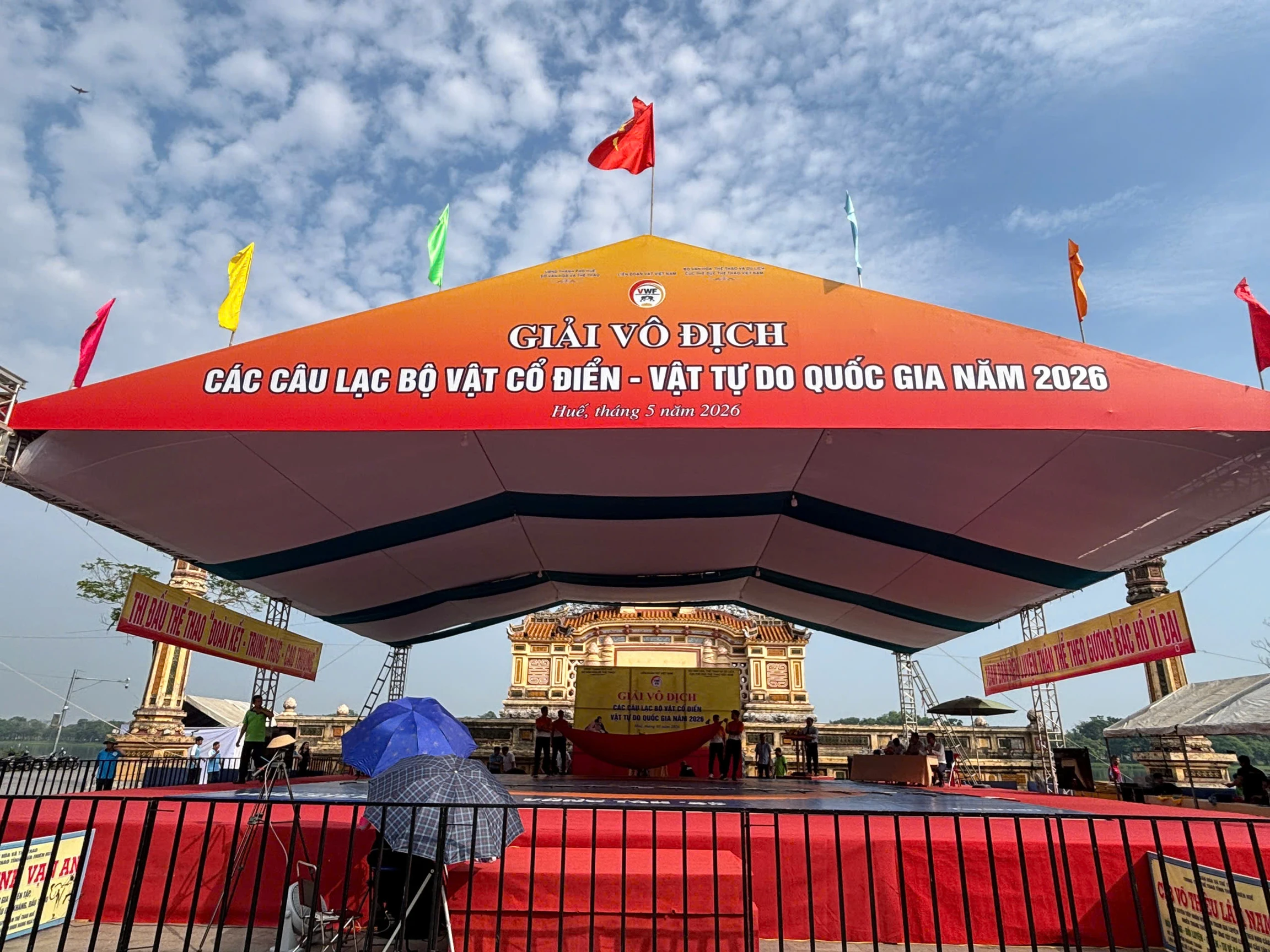 Khai mạc Giải Vô địch các Câu lạc bộ Vật cổ điển, Vật tự do quốc gia năm 2026 tại Huế
