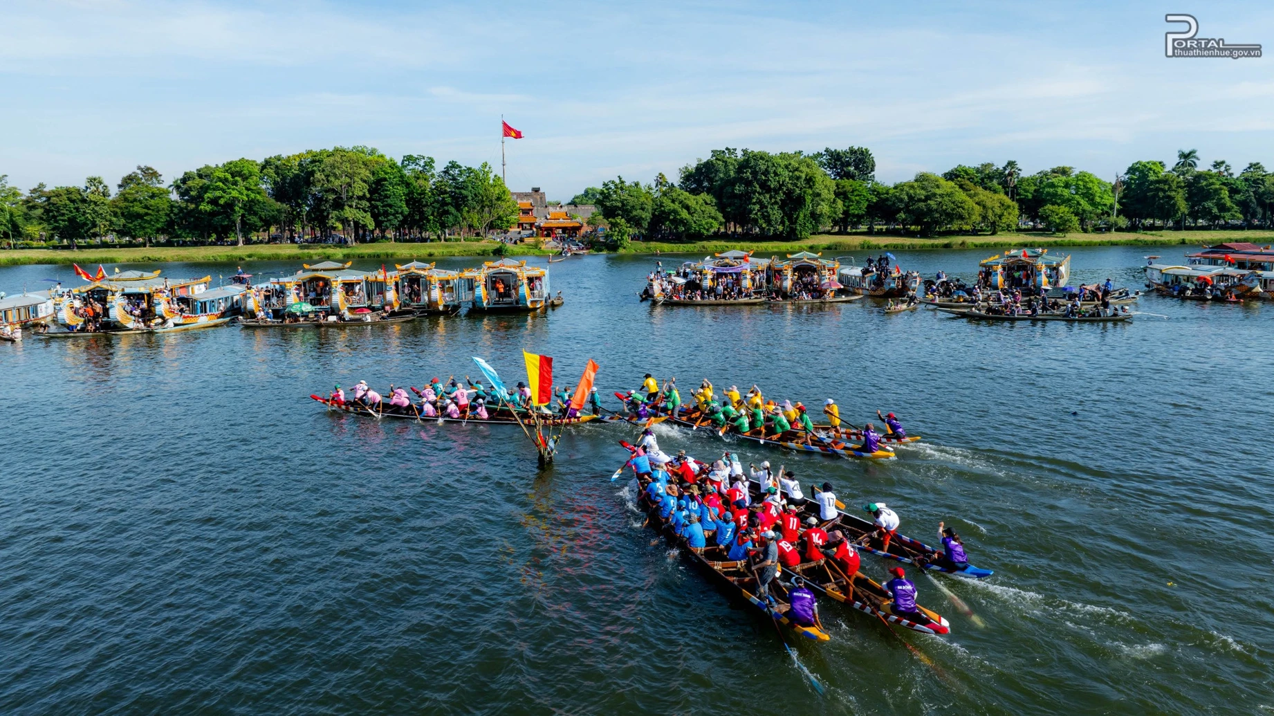 Tăng cường quản lý, đảm bảo an toàn lễ hội trong mùa mưa bão năm 2025