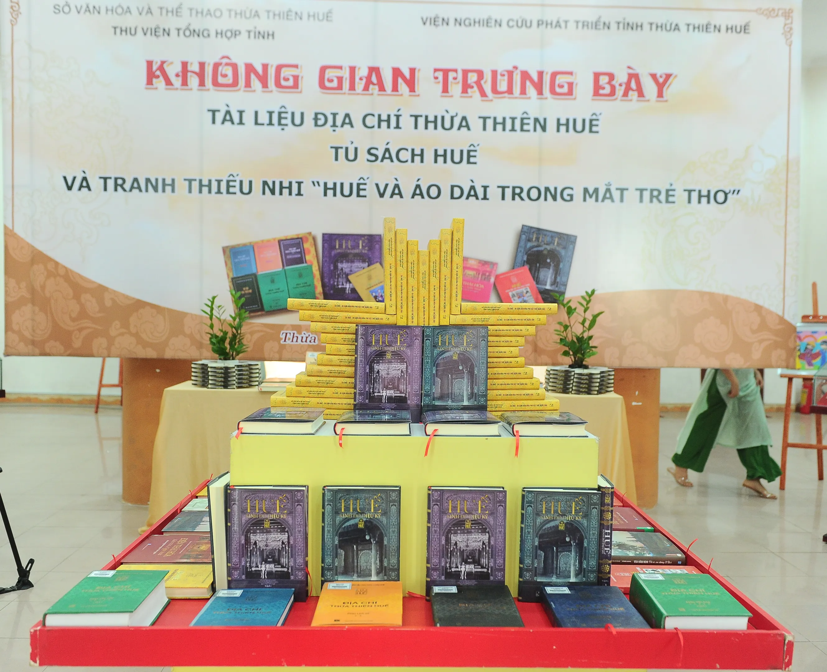 “Thanh âm của sách – Dư âm của Di sản”: Khi tri thức Huế cất lời trong không gian số