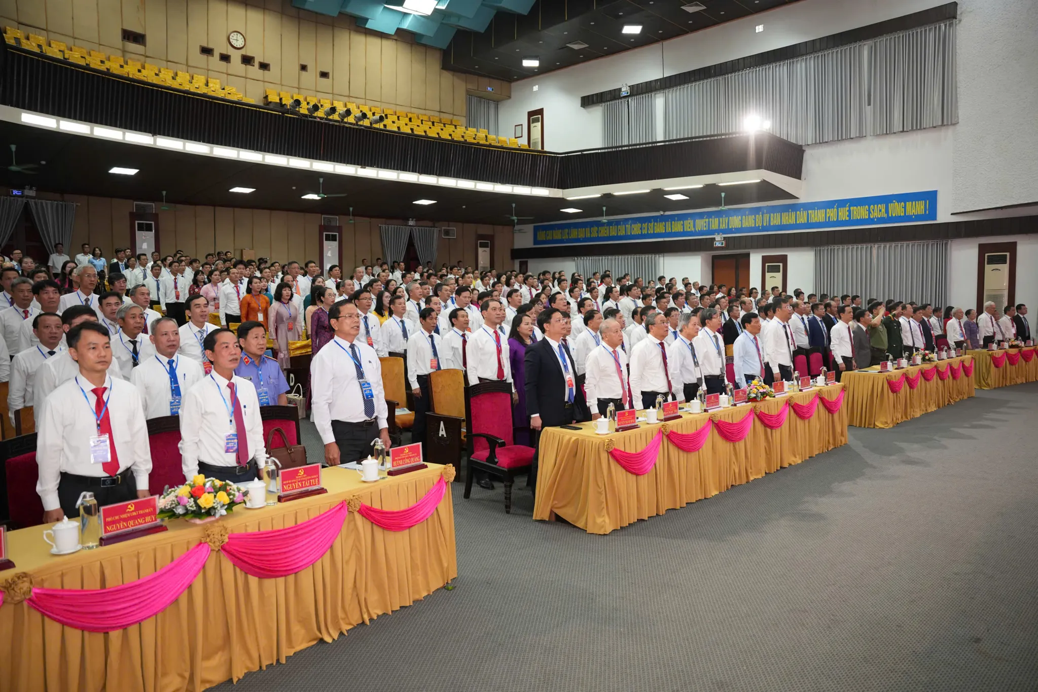 Tổ chức thành công Đại hội đại biểu đảng bộ UBND thành phố Huế lần thứ I
