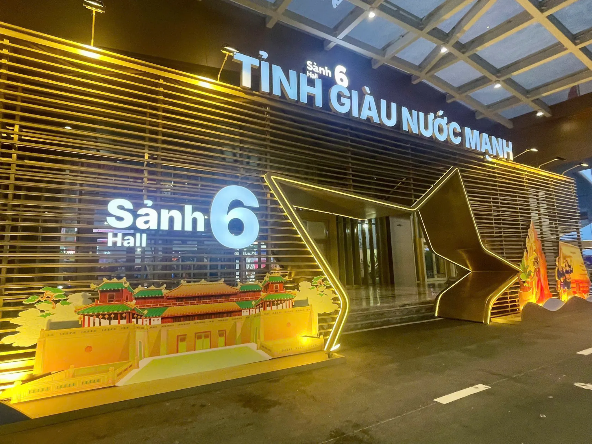 Triển lãm: Huế – Di sản, bản sắc và tầm nhìn phát triển xanh
