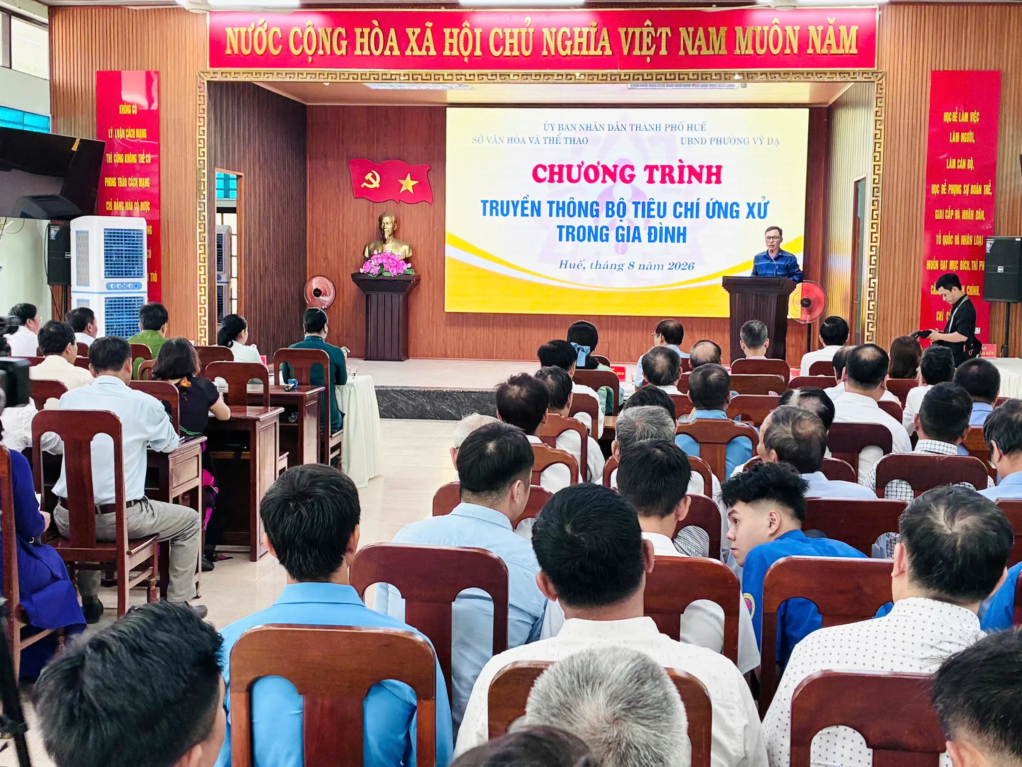 Truyền thông Bộ tiêu chí ứng xử trong gia đình tại phường Vỹ Dạ